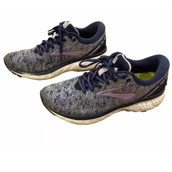 Brooks Women's Ghost 11 Purple Running Shoes Sneakers Size 10 B EUC - Picture 2 of 9